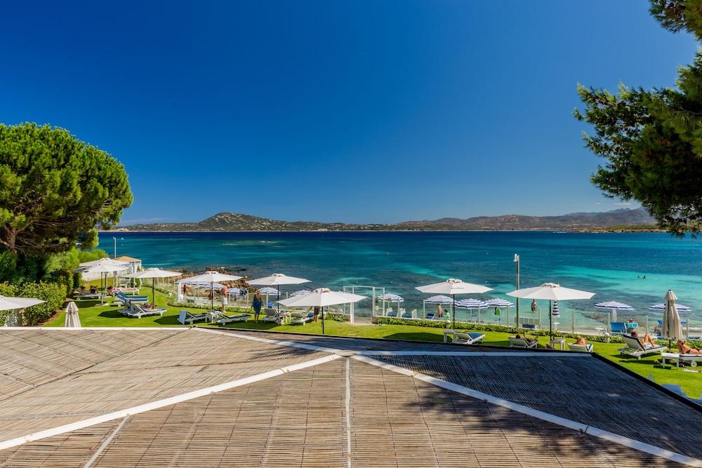 The Pelican Beach Resort & Spa - Adults Only Olbia Esterno foto
