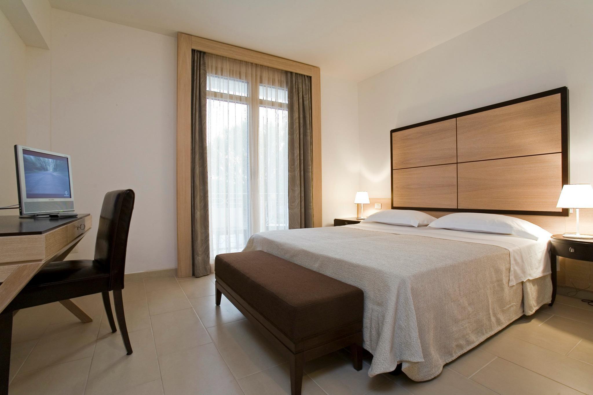 The Pelican Beach Resort & Spa - Adults Only Olbia Esterno foto