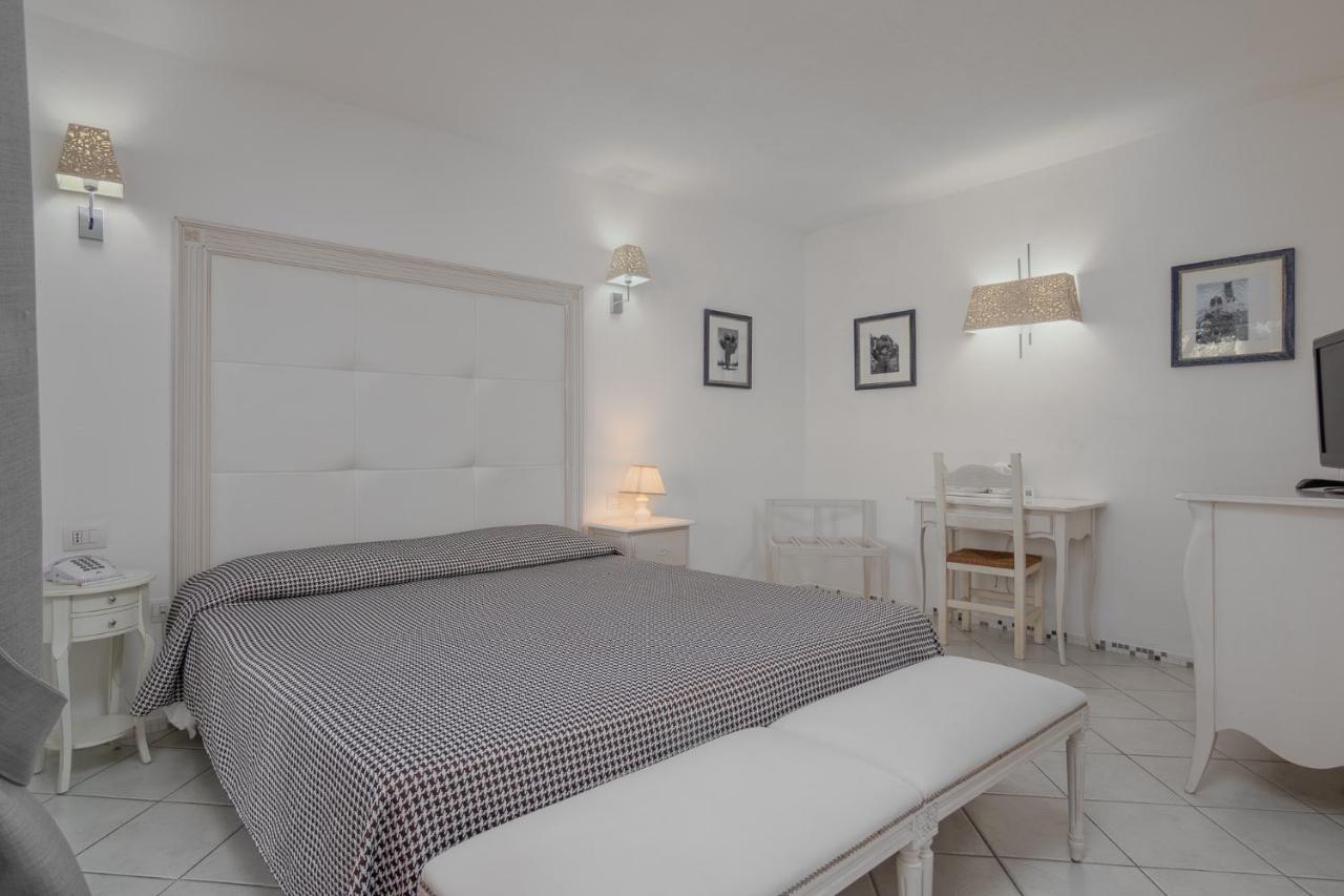 The Pelican Beach Resort & Spa - Adults Only Olbia Camera foto