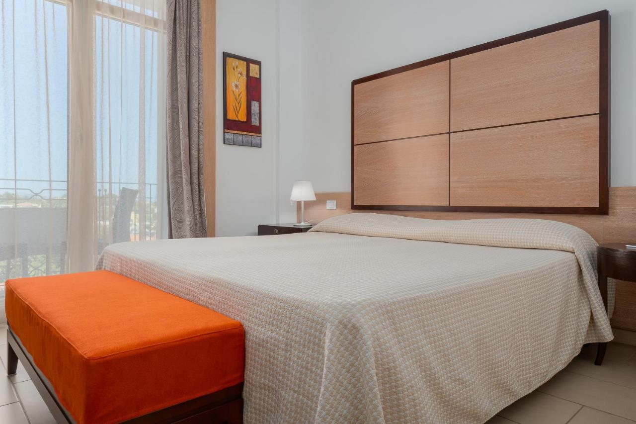The Pelican Beach Resort & Spa - Adults Only Olbia Camera foto