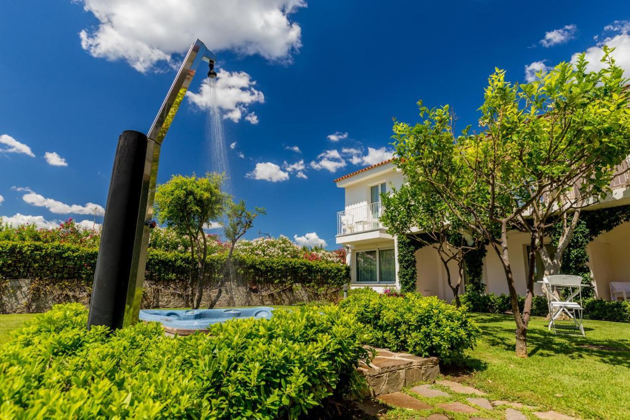 The Pelican Beach Resort & Spa - Adults Only Olbia Esterno foto