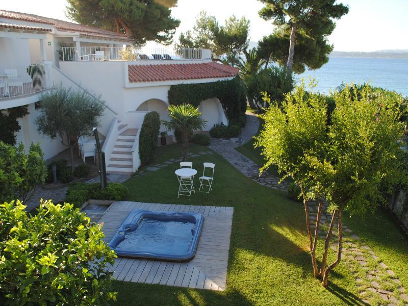The Pelican Beach Resort & Spa - Adults Only Olbia Esterno foto